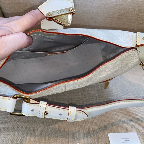 Louis Vuitton Suhali L'Impetueux Handbag - Picture 12 of 16